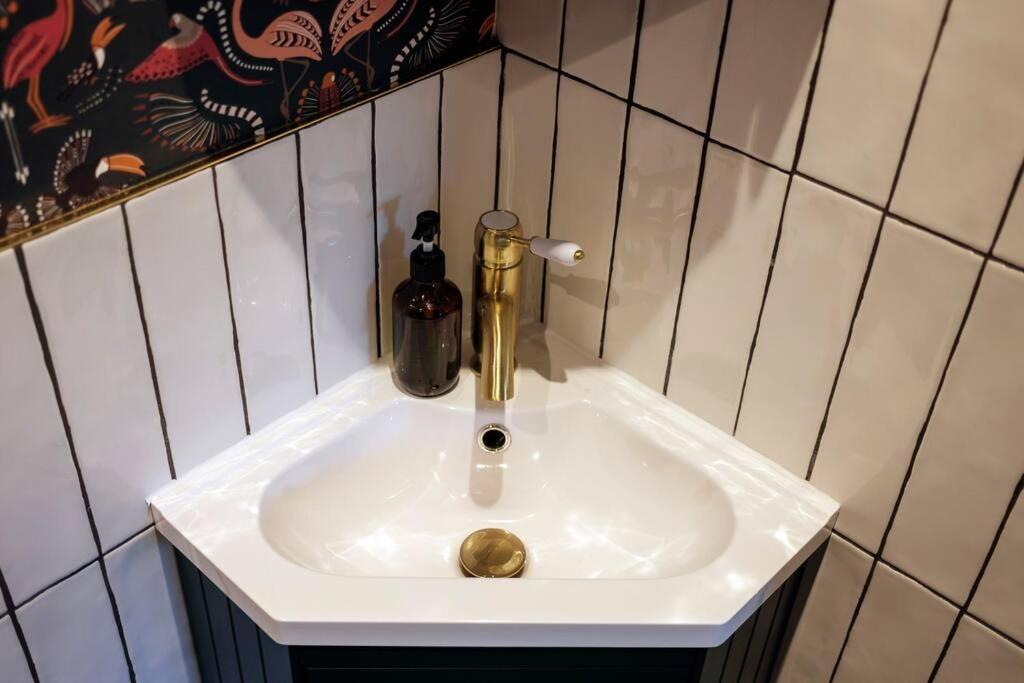 Cosy Lake District Cottage Стейвли Экстерьер фото
